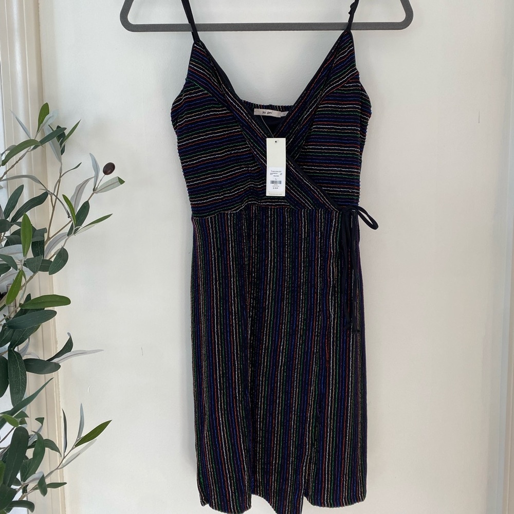 NWT Francesca’s sparkly bodycon dress